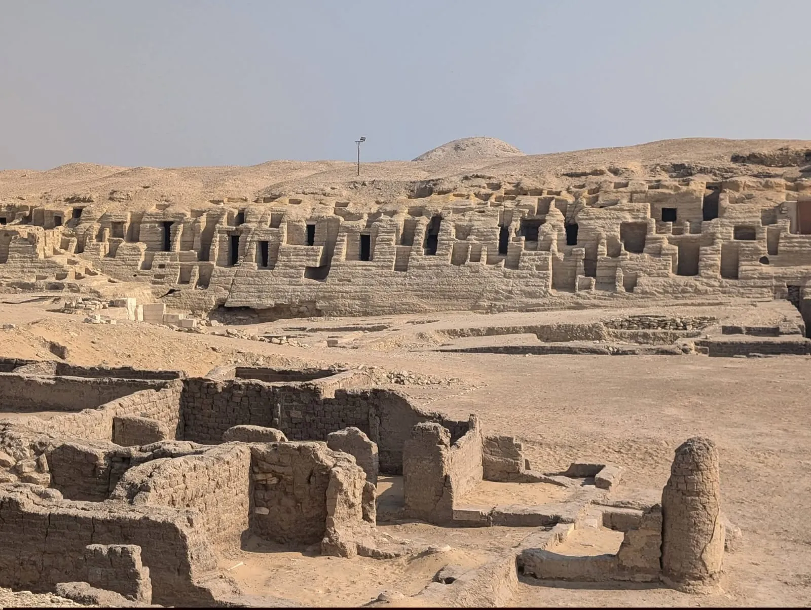 Dahsure pyramid tour trip